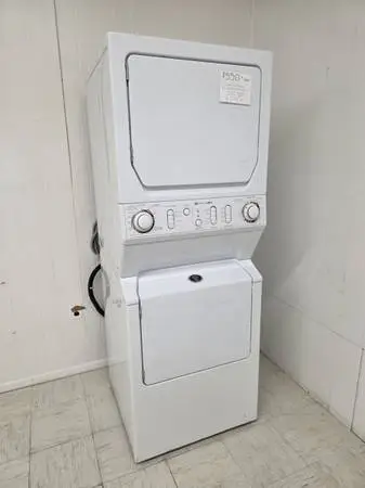 Maytag Washer / Dryer Gas Laundry Center