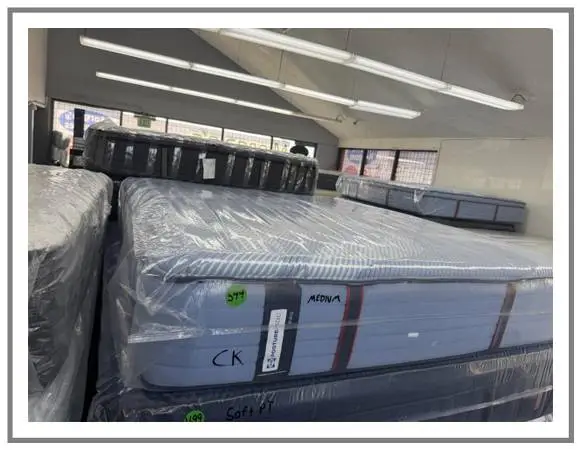 CALIFORNIA KING SIZE SEALY POSTUREPEDIC PRO MATTRESS & BOXES BED