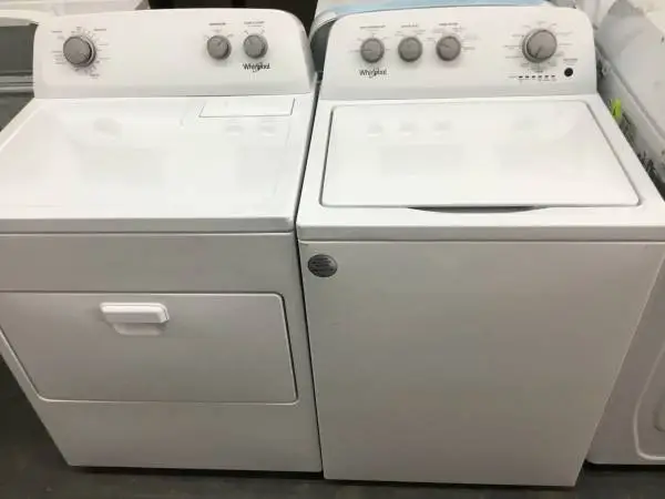Whirlpool washer and dryer set
