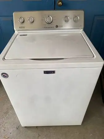 Great Maytag Washer with Del/Set-Up