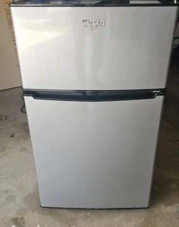 Whirlpool 3.1 cu.ft refridgerator