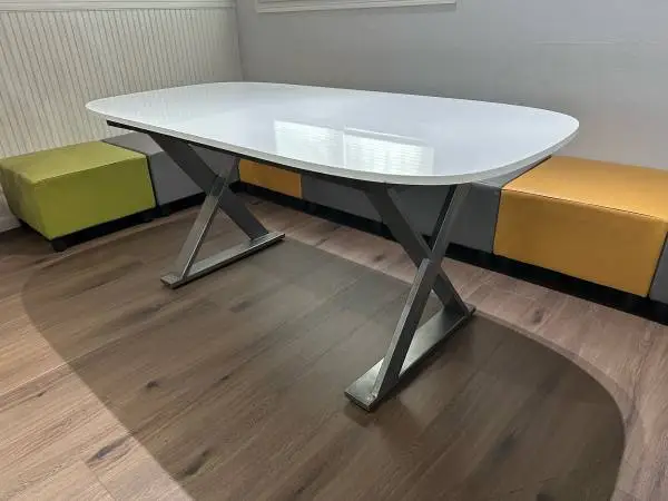 Dinning Table