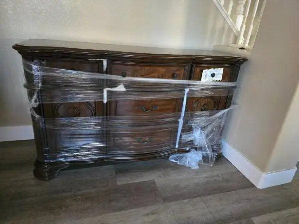 Steve Silver Royale Dresser