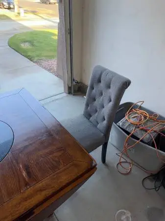 dining table with 4 chairs