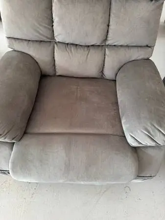 LIFT-CHAIR RECLINER