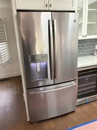 GE counter depth Refrigerator
