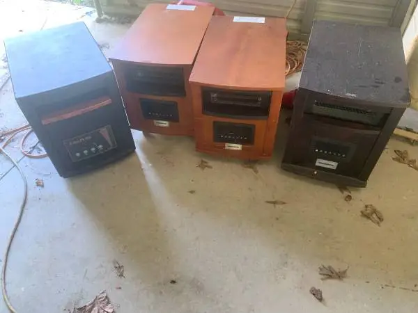 4 working amish heaters.