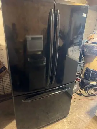 GE REFRIGERATOR 3 door black