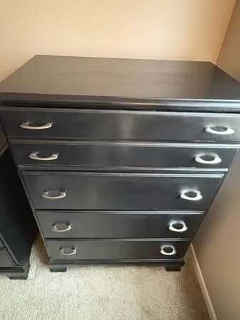 2 Bassett Dressers