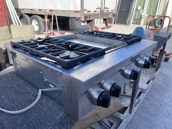 36W SS Commercial KitchenAid Gas Cooktop 4 Burners #KGCU463VSS01 Used