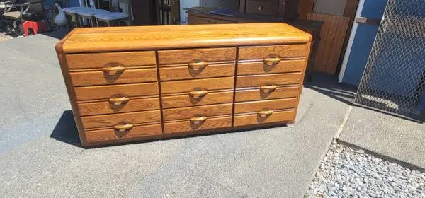 Solid oak 9 drawer dresser #1712