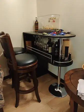 Bar table