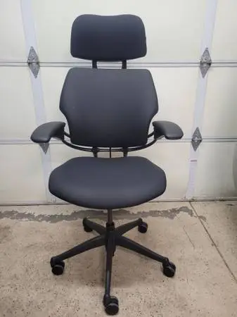 RARE Humanscale Freedom® Ergonomic Computer Desk Gaming Office Chair