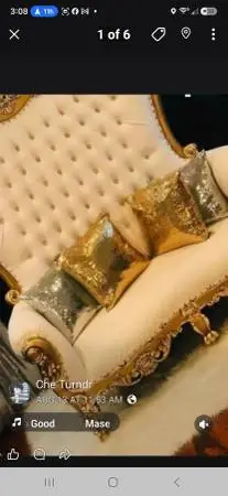 CROWN CHAIRS