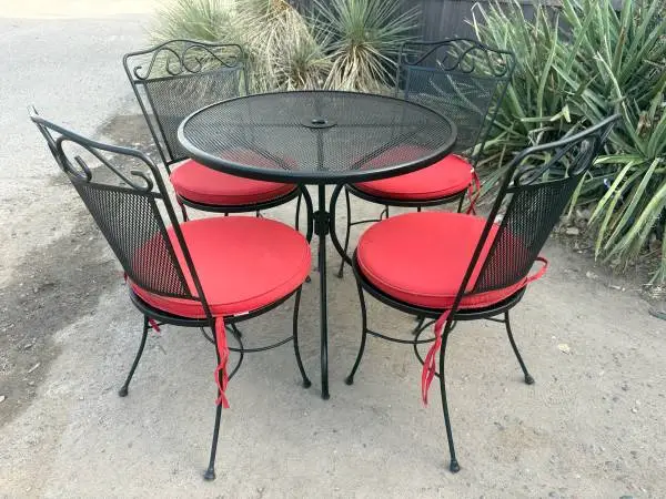 Metal patio set.