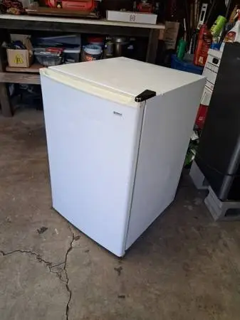 KENMORE MINI FREEZER 3.0 cf.