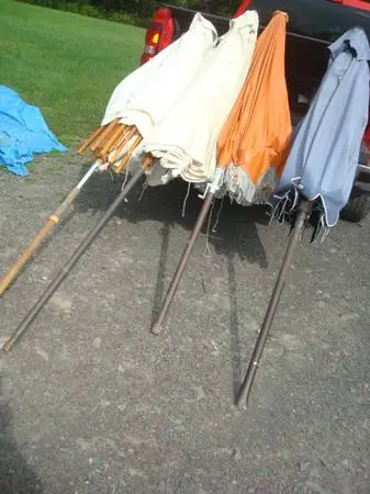 patio umbrellos
