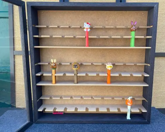 Display case