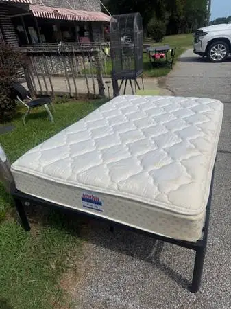 Complete Full Size Mattress with Platform Metal Frame