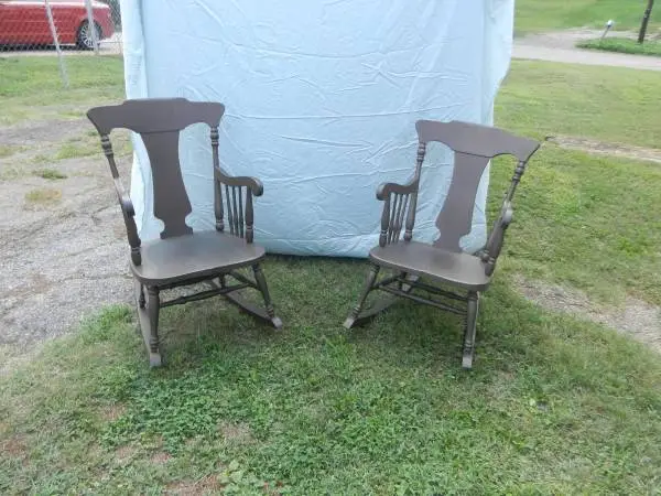 ROCKING CHAIRS- 2 SELL TOGHTER-OR EACH***