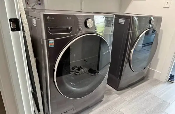 LG Washer And Dryer