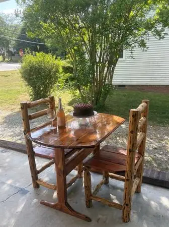 cedar table set