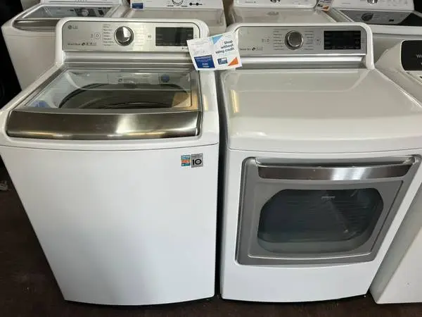 Set LG Washer and Dryer