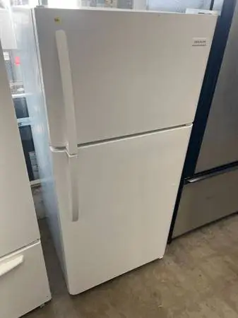 Frigidaire white top freezer refrigerator