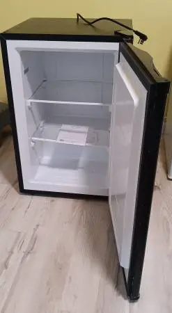 Upright freezer