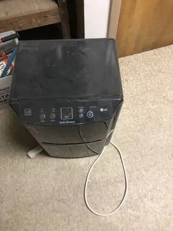 DEHUMIDIFIER