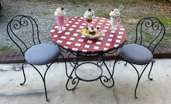 kids vintage ice cream porlor table