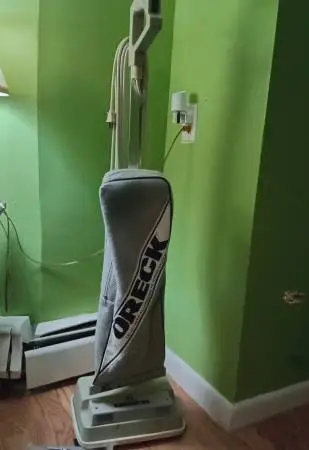 ORECK XL UPRIGHT VACUUM CLEANER MODEL XL2600HH