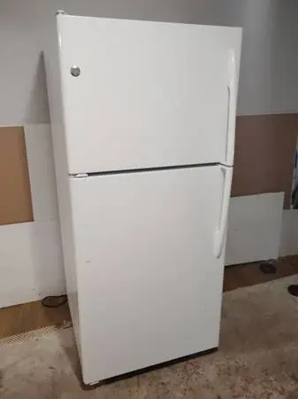 GE refrigerator 20 cu ft delivery and installation is free