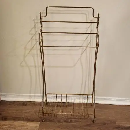 Gold towel rack