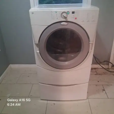 Washer dryer