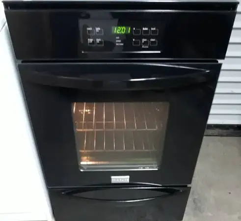 Black Frigidaire 24 Gas Wall Oven- Includes Delivery & Installation