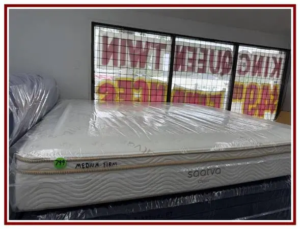 King Size Saatva Classic Mattress & Box Springs Bed Set