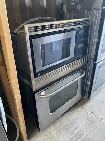 SS GE Microwave/Wall Oven Combo Model #JTP86SOH6SS Used
