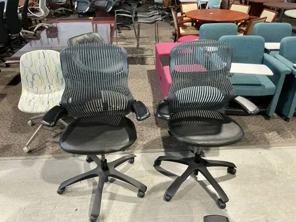 Knoll Generation Office Chair w/ Gray Back and Black Vinyl Refurbished Seat