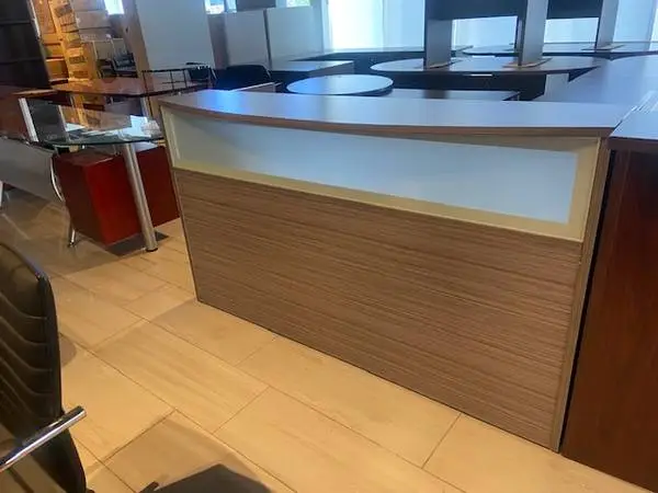 RECEPTION DESK SHELL 6 WITH FRONT GLASS GRAY