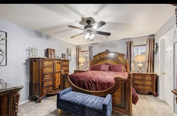 Bedroom set