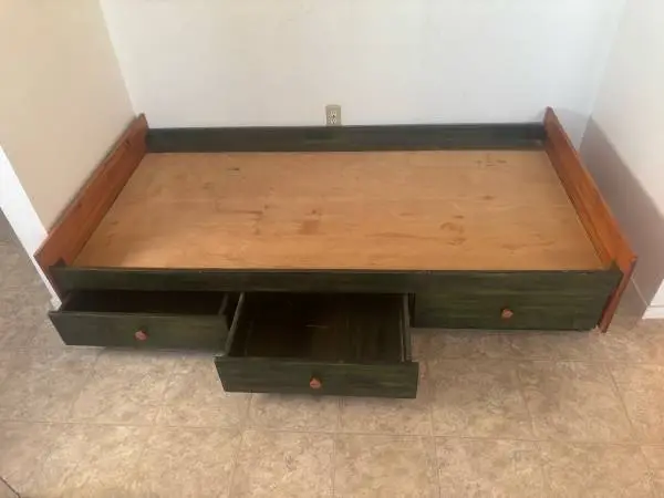 Single Trundle Bed