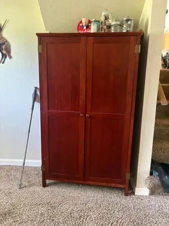Computer cabinet