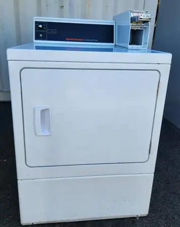 Refurbished Speed Queen SDGSXRGS113TW01 Coin-Operated Gas Dryer