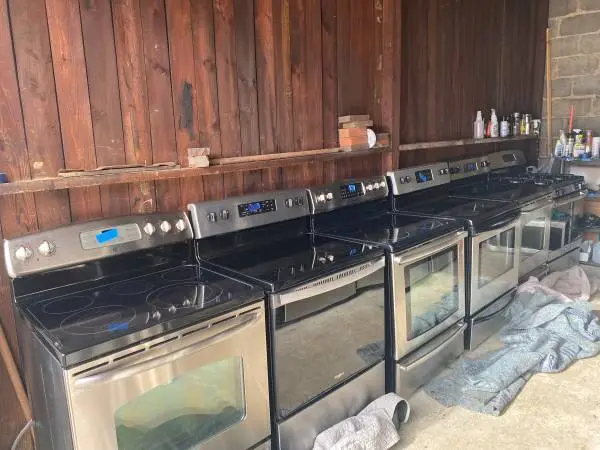 STOVEs -Electric-FREE DELIVERY