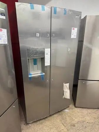GAAV - NEW FRIGIDAIRE 36 STAINLESS REFRIGERATOR - FACTORY WARRANTY