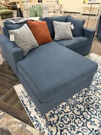 Blue Super-fabric Modern Modular Sofa Chaise Sectional.