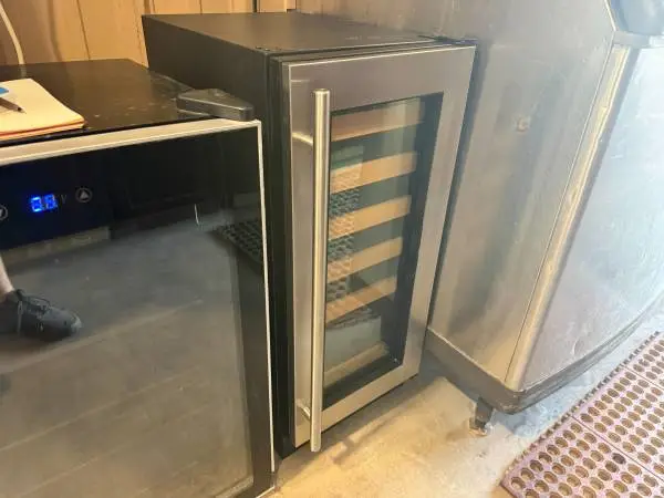15W SS U-Line Wine Captain Undercounter Wine Cooler U1215WCS00B Used