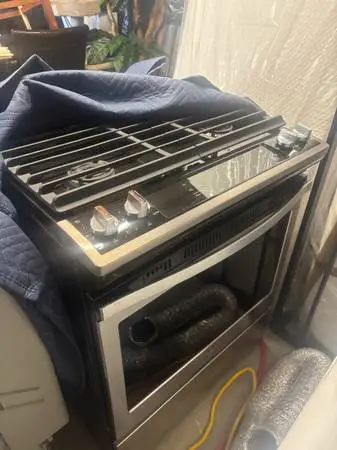 Whirlpool Gas Stove