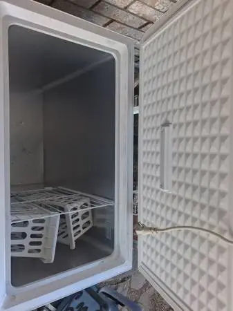 Near new Magic Chief small deep freezer